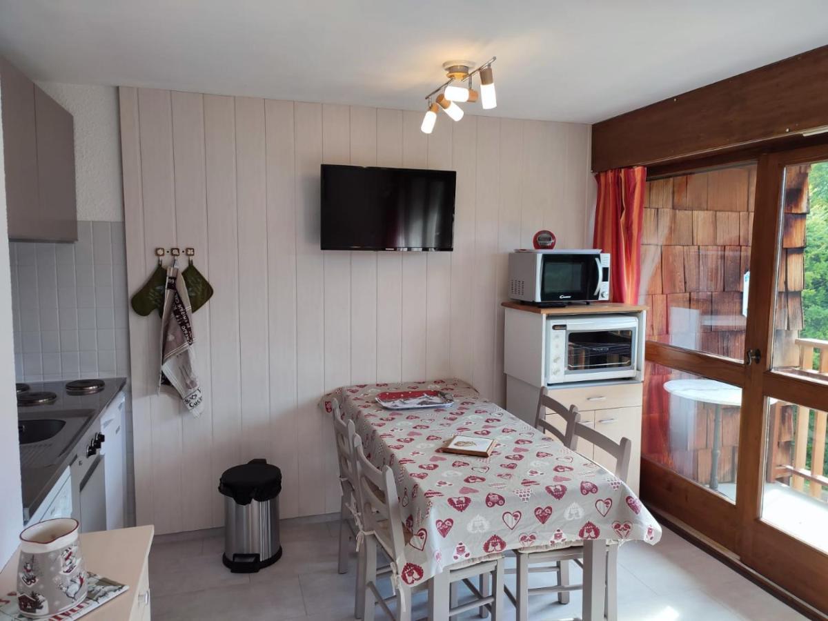 Coquet Studio De 4 Personnes Aux Carroz - Balcon Et Wifi Les Carroz d'Arâches Extérieur photo