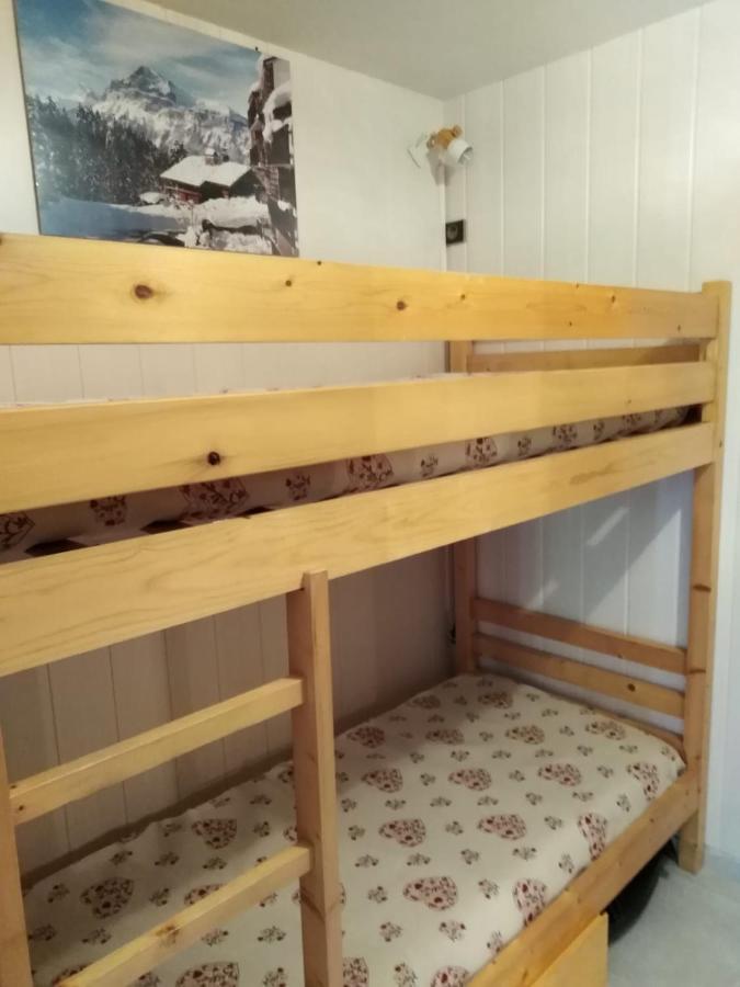 Coquet Studio De 4 Personnes Aux Carroz - Balcon Et Wifi Les Carroz d'Arâches Extérieur photo